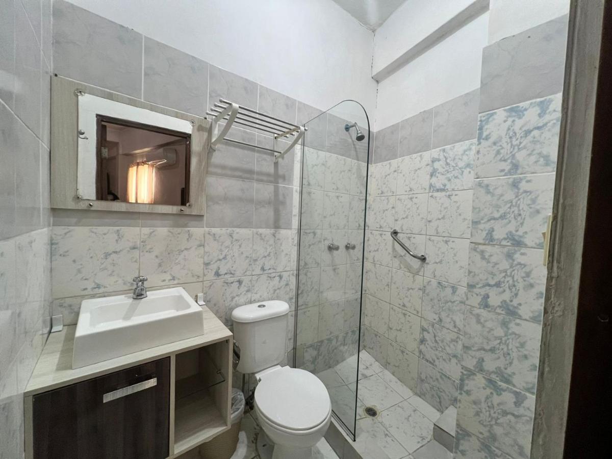 Atlantic Suites Hotel Γκουαγιακίλ Εξωτερικό φωτογραφία