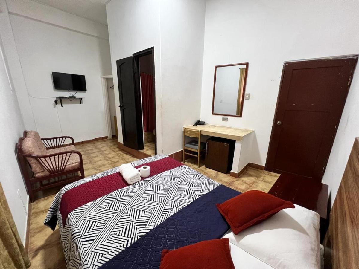Atlantic Suites Hotel Γκουαγιακίλ Εξωτερικό φωτογραφία
