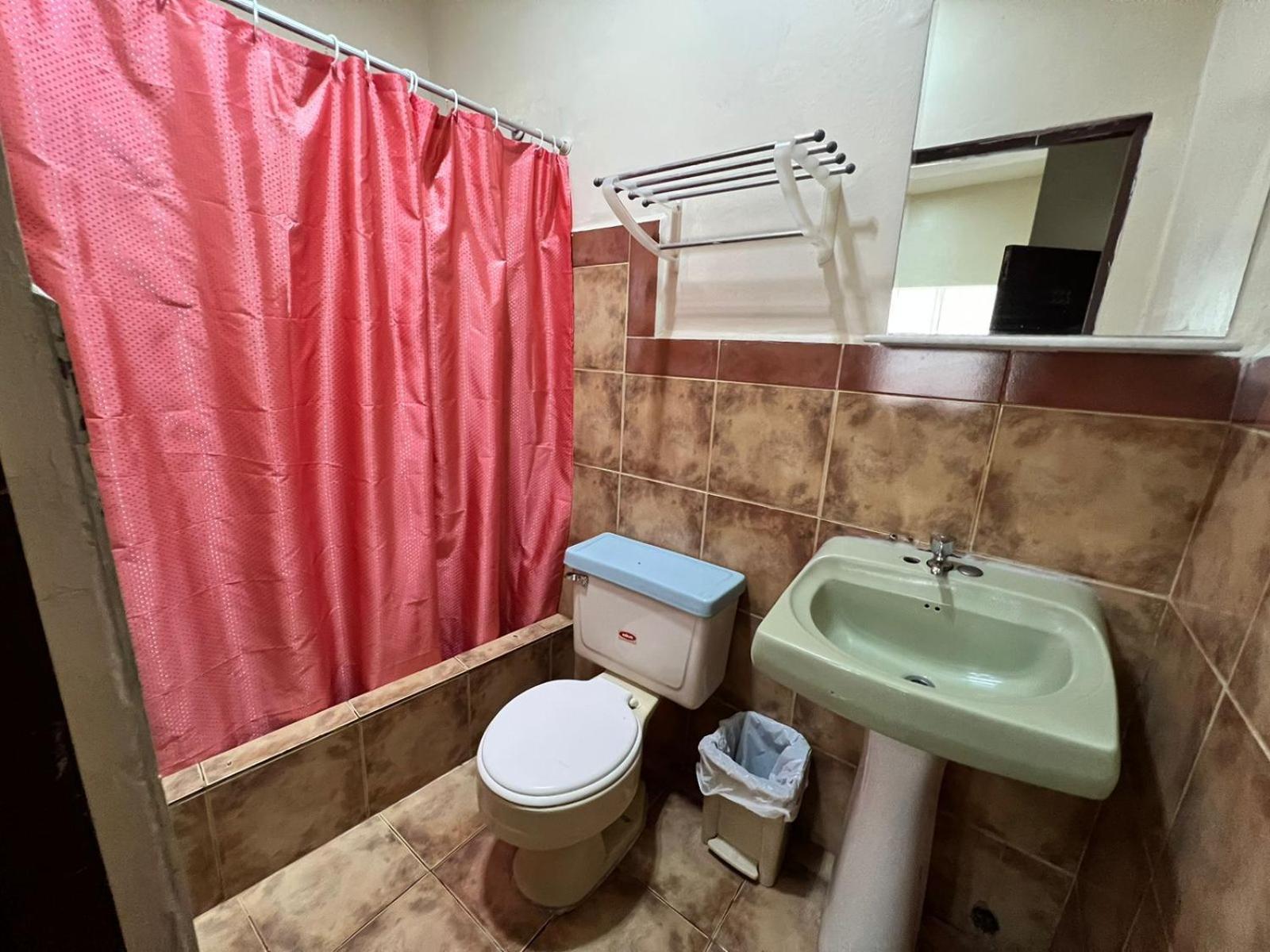 Atlantic Suites Hotel Γκουαγιακίλ Εξωτερικό φωτογραφία